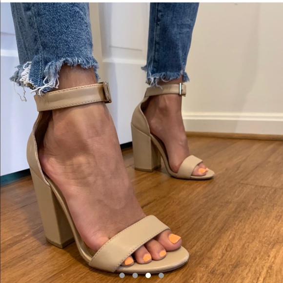 NUDE STEVE MADDEN HEELS - Picture 3 of 4